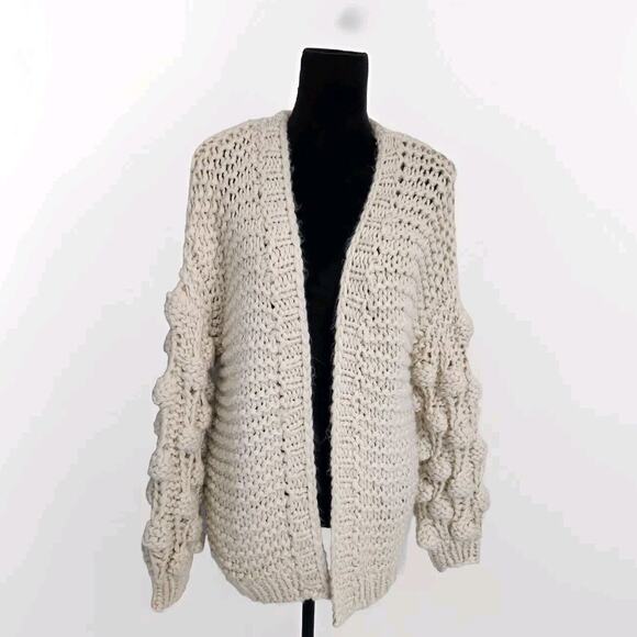 Amarillys Women's Chunky Knit Cardigan Pompom Balloon Sleeves Sweater Beige XS/S - Picture 2 of 6